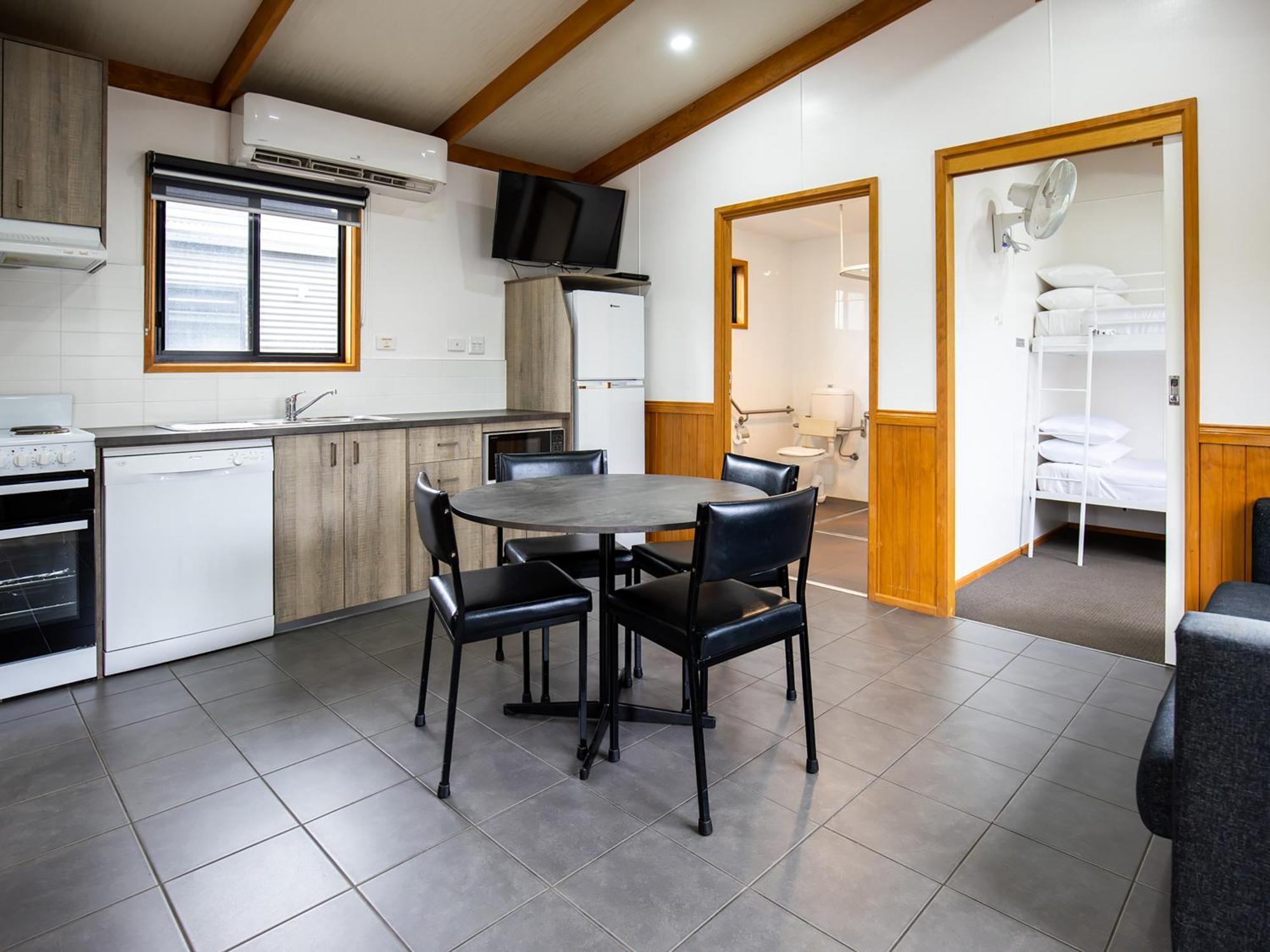 Nrma Ballarat Holiday Park 객실 사진